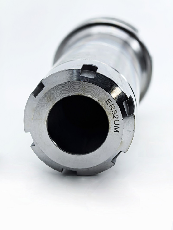 Патрон BT40 ER 32 L300